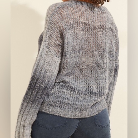 GUESS Ariane V-Neck Sweater - Picture 13 of 14